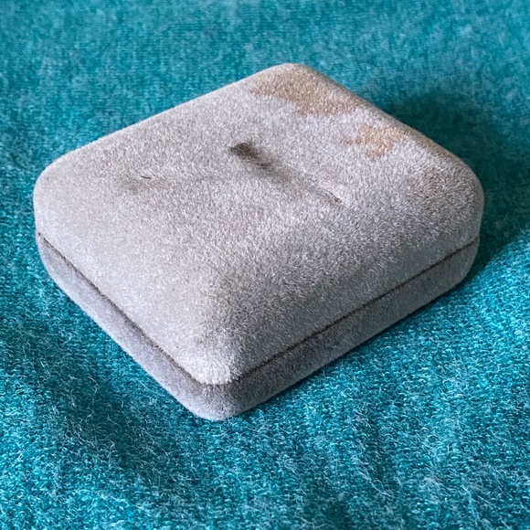 Tru-Kay I December Birthstone Earrings I 14KT GF - Picture 14 of 15